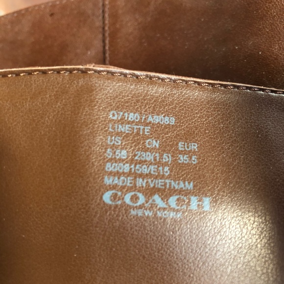 Coach woman’s Linette tall brown leather boots. - Picture 8 of 8